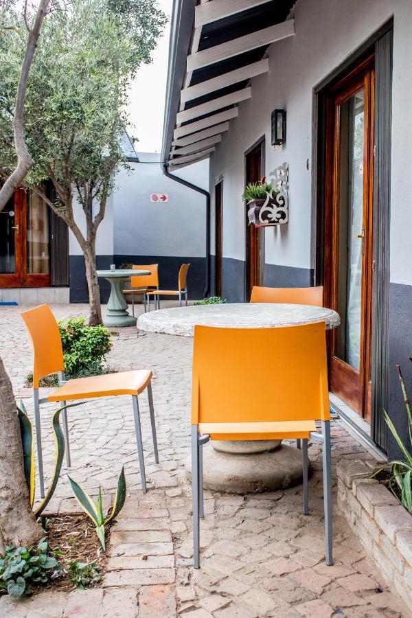 Pro Active Guest House Pretoria Exterior photo