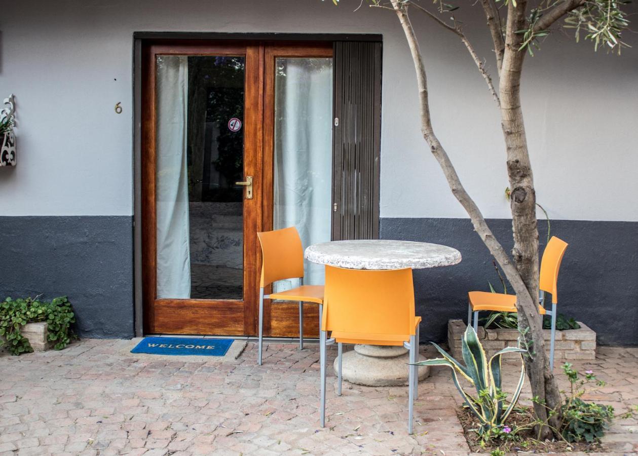 Pro Active Guest House Pretoria Exterior photo